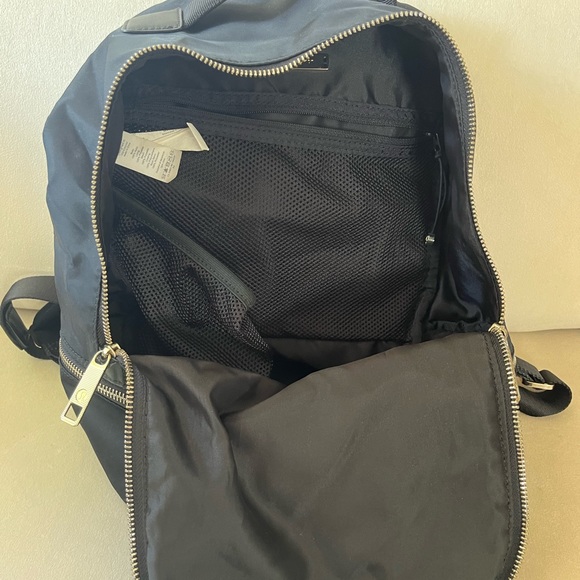 Lululemon backpack - Picture 3 of 4